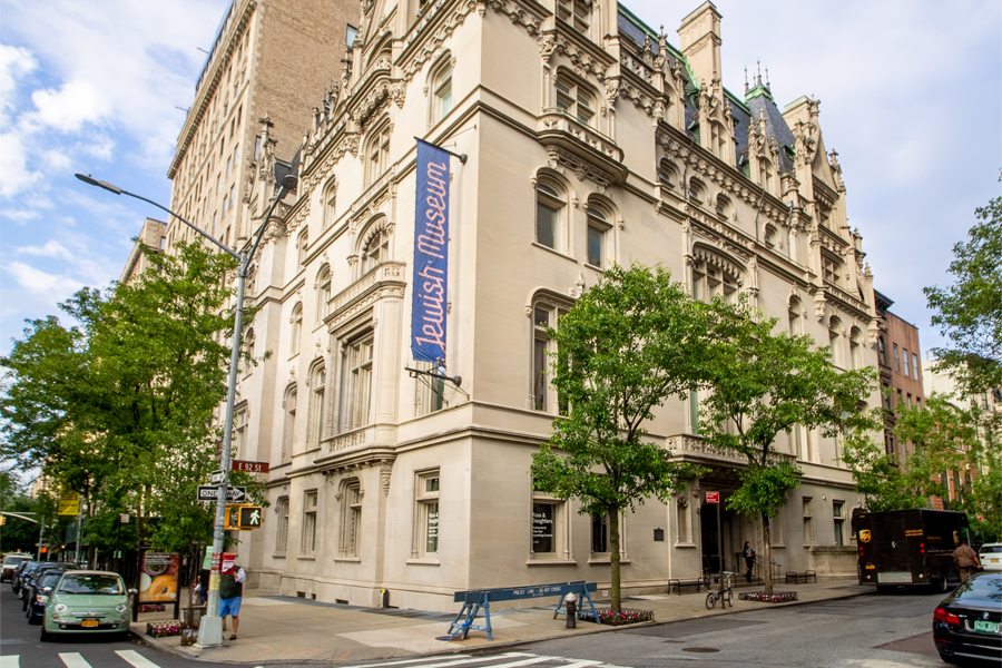 Side photo of the building that houses the Jewish Museum of NYC.